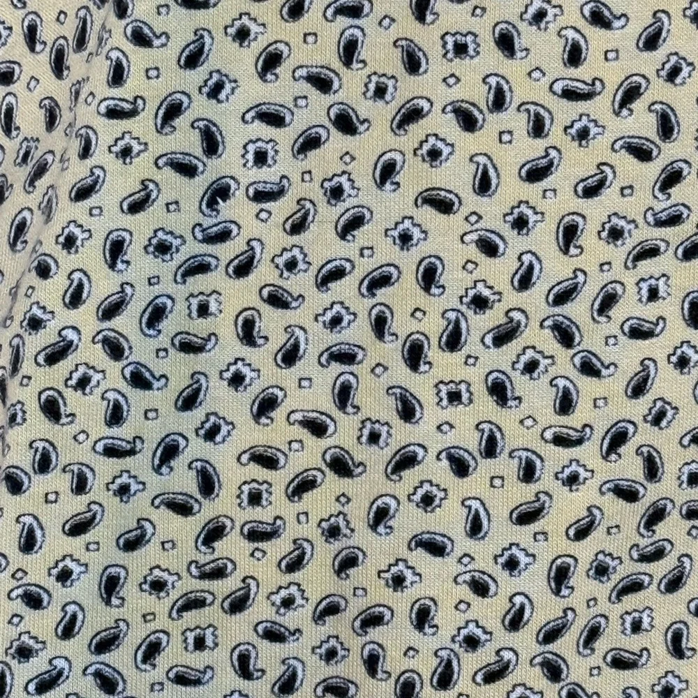 Lands End Cream long sleeve top small blue‎ paisley print, size medium